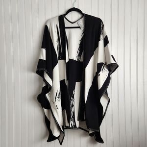 CHICO'S Black White Abstract Print Thick Knit Cozy Shawl Cardigan L/XL